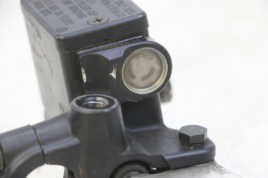 photo de FRONT BRAKE MASTER CYLINDER PEUGEOT SATELIS 125 (2013 - 2018) - Product overview