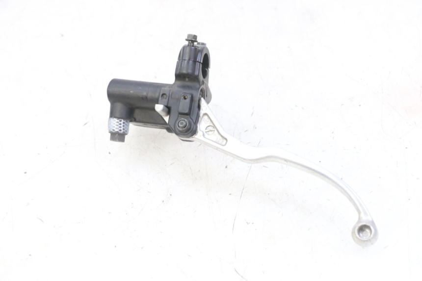 photo de FRONT BRAKE MASTER CYLINDER PEUGEOT SATELIS 125 (2013 - 2018) - Zoom on usage condition