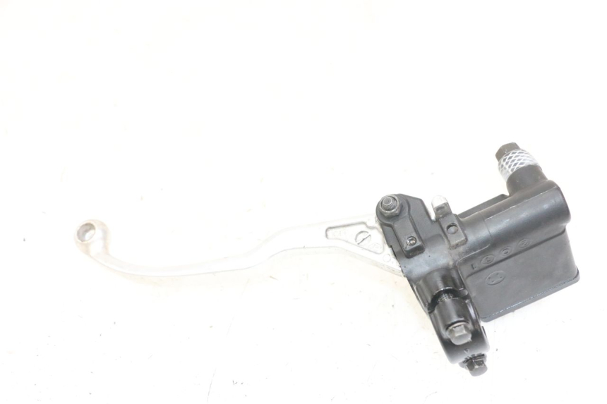 photo de FRONT BRAKE MASTER CYLINDER PEUGEOT SATELIS 125 (2013 - 2018) - Alternative perspective