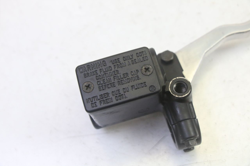 photo de FRONT BRAKE MASTER CYLINDER PEUGEOT SATELIS 125 (2010 - 2012) - Component detail