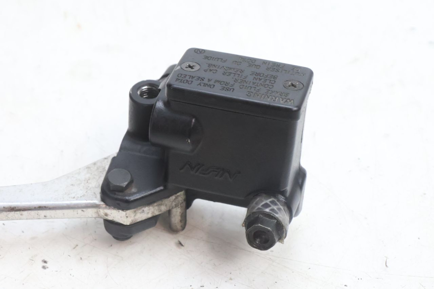 photo de FRONT MASTER CYLINDER PEUGEOT SATELIS 125 (2006 - 2009) - Product overview