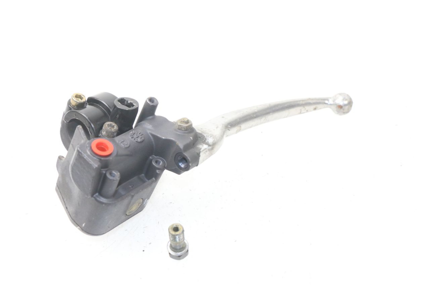 photo de FRONT BRAKE MASTER CYLINDER APRILIA SCARABEO GT 125 (1999 - 2007) - Zoom on usage condition