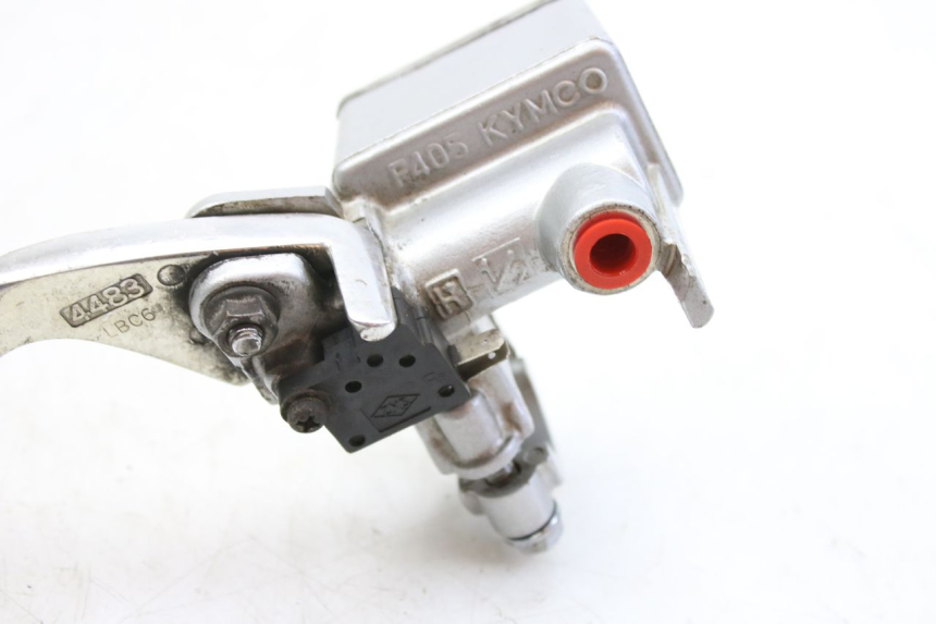 photo de FRONT MASTER CYLINDER KYMCO SENTO 100 (2008 - 2013) - Product overview