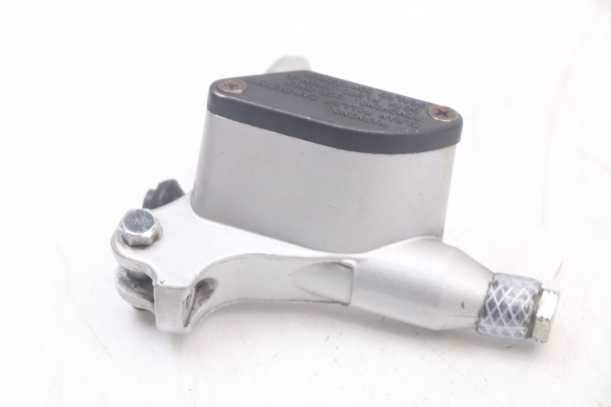 photo de FRONT BRAKE MASTER CYLINDER SHERCO SM-R 50 (2013 - 2017) - Zoom on usage condition