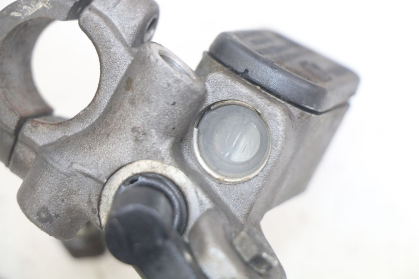 photo de FRONT MASTER CYLINDER PEUGEOT SPEEDFIGHT LC 50 (1996 - 2002) - Component detail