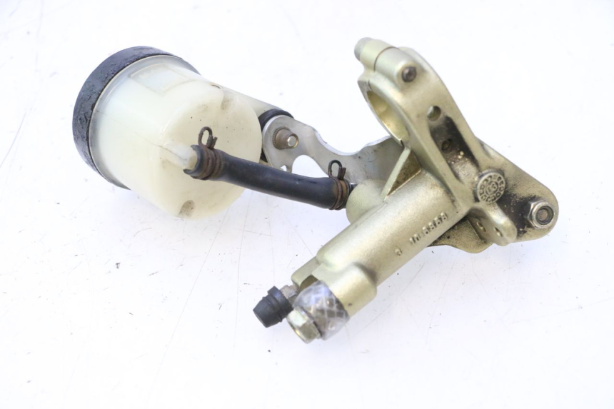 photo de FRONT BRAKE MASTER CYLINDER DUCATI SS IE DS CARENEE 1000 (2002 - 2006) - Zoom on usage condition