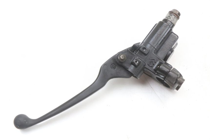 photo de FRONT BRAKE MASTER CYLINDER PEUGEOT STREETZONE 2T 50 (2014 - 2019) - Alternative perspective