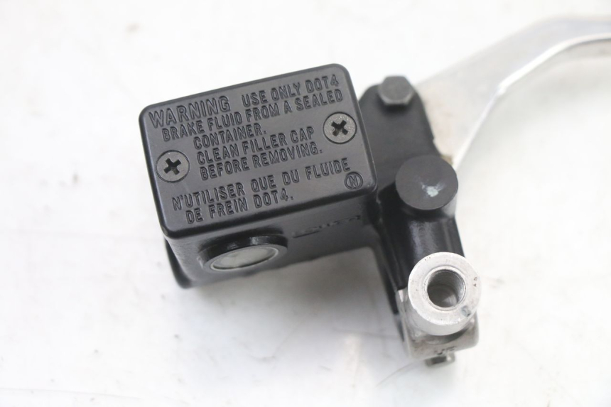 photo de FRONT BRAKE MASTER CYLINDER SUZUKI BURGMAN 125 (2018 - 2021) - Component detail