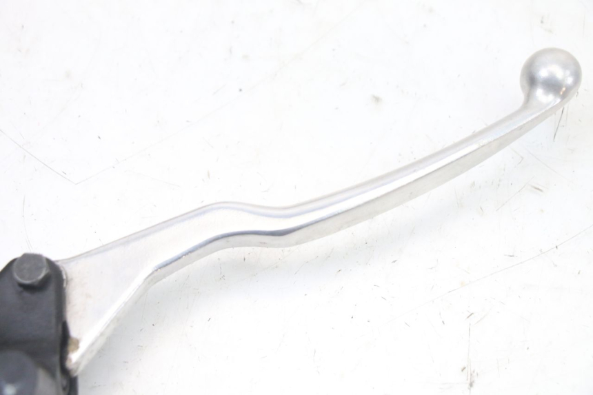 photo de FRONT BRAKE MASTER CYLINDER SUZUKI BURGMAN 125 (2018 - 2021) - Alternative perspective