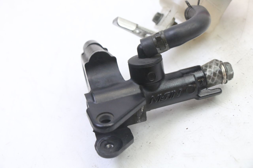 photo de FRONT BRAKE MASTER CYLINDER SUZUKI SV S 650 (2003 - 2009) - Component detail