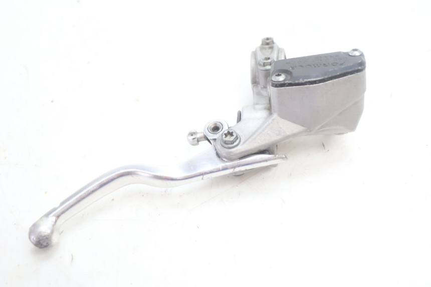 photo de FRONT BRAKE MASTER CYLINDER KTM SX 85 (2018 - 2024) - Alternative perspective