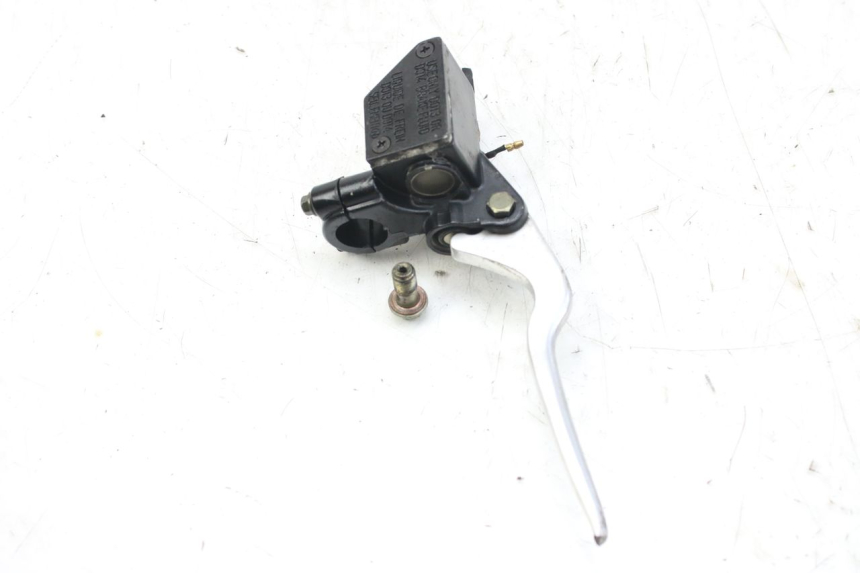 photo de FRONT BRAKE MASTER CYLINDER PEUGEOT TWEET 4T 50 (2010 - 2014) - Alternative perspective