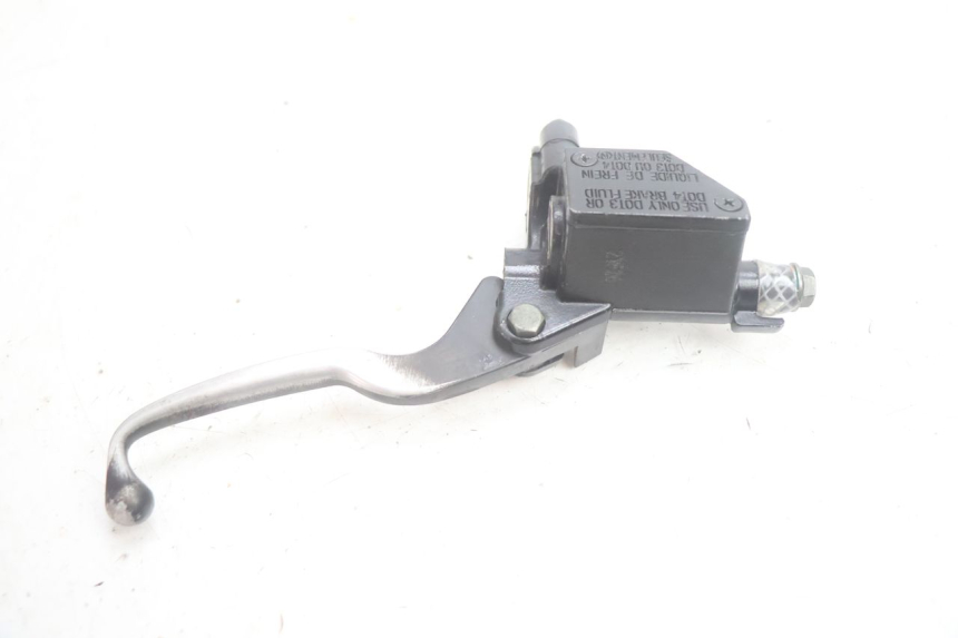 photo de FRONT BRAKE MASTER CYLINDER PEUGEOT TWEET 4T 50 (2018 - 2022) - Technical close-up
