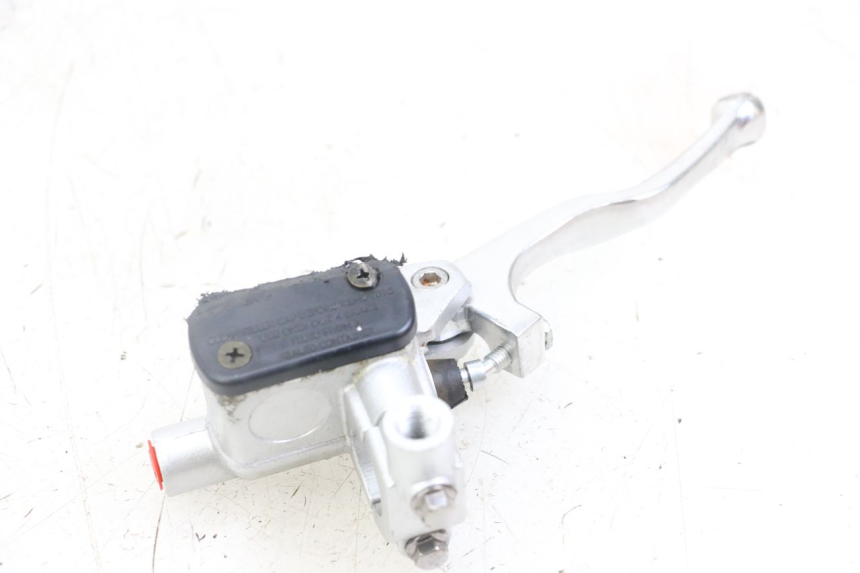 photo de FRONT BRAKE MASTER CYLINDER VENT DERAPAGE 50 (2018 - 2023) - Product overview