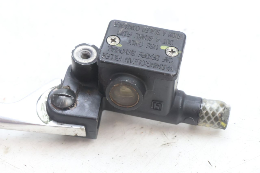 photo de FRONT BRAKE MASTER CYLINDER PIAGGIO VESPA S 2T 50 (2007 - 2014) - Surface and material condition