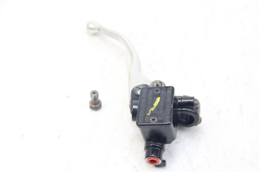 photo de FRONT MASTER CYLINDER PIAGGIO VESPA SPRINT 2T 50 (2014 - 2018) - Zoom on usage condition