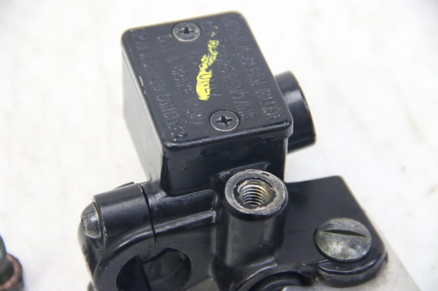 photo de FRONT MASTER CYLINDER PIAGGIO VESPA SPRINT 2T 50 (2014 - 2018) - Product overview