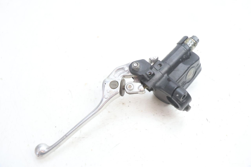 photo de FRONT BRAKE MASTER CYLINDER HONDA VFR FI RC46 800 (1998 - 2001) - Product overview
