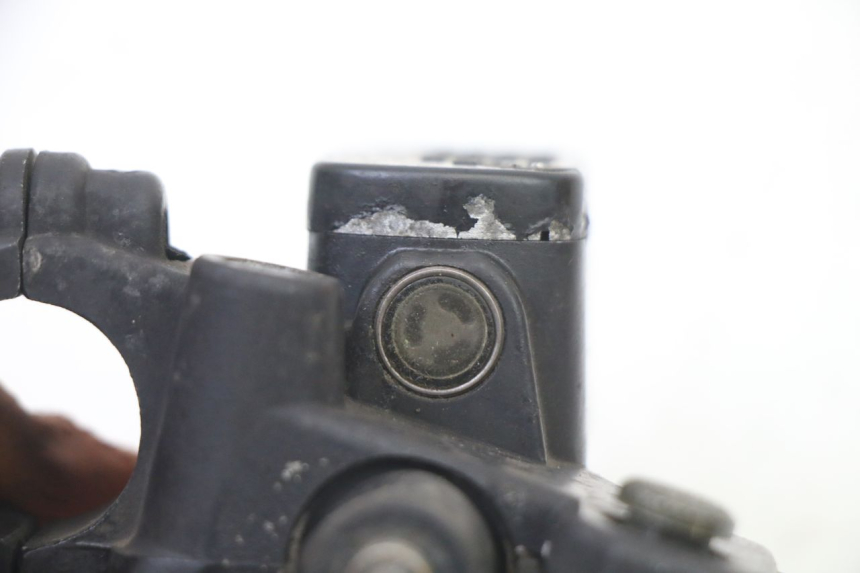 photo de FRONT BRAKE MASTER CYLINDER PEUGEOT VIVACITY NEW 2T 50 (2008 - 2017) - Technical close-up