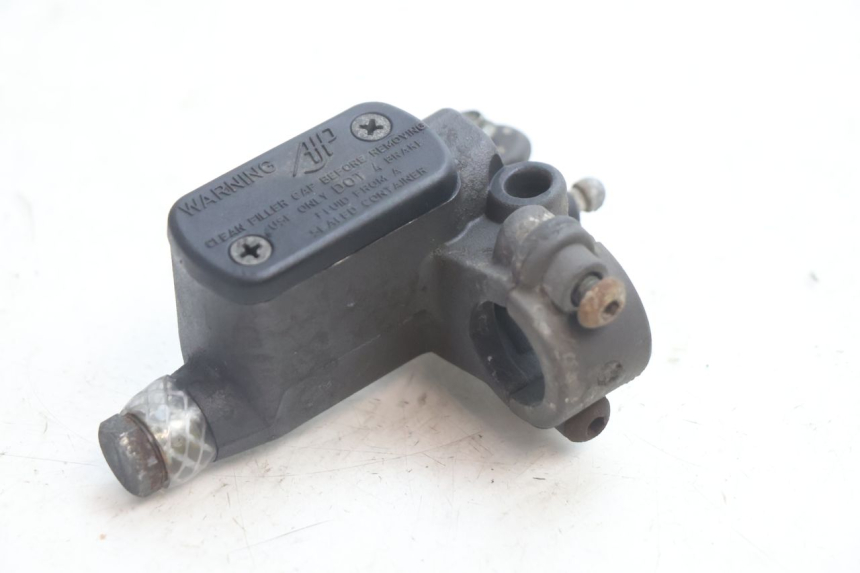 photo de FRONT BRAKE MASTER CYLINDER PEUGEOT VIVACITY 50 (2004 - 2009) - Component detail