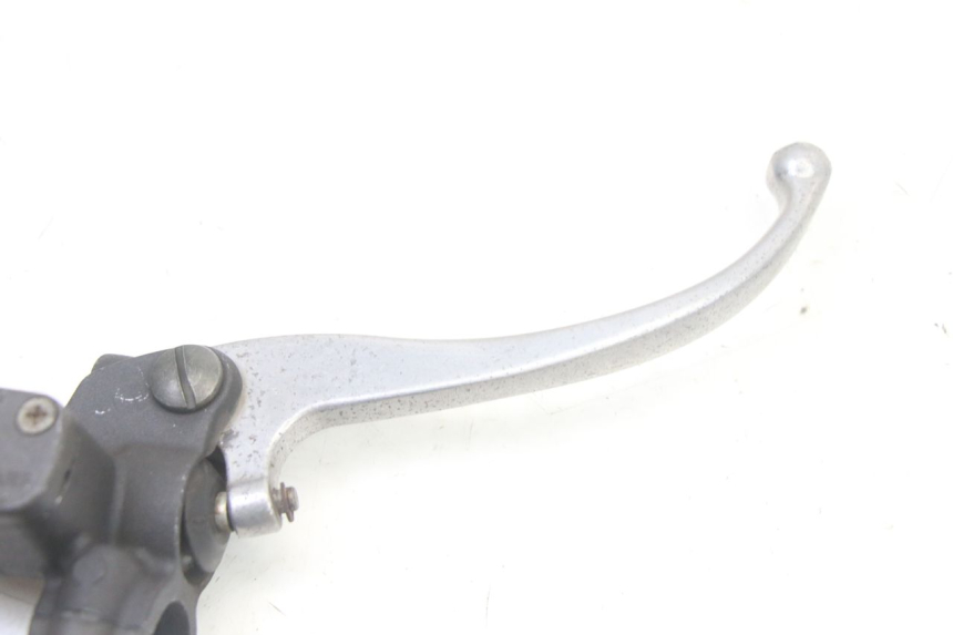 photo de FRONT BRAKE MASTER CYLINDER YAMAHA WHY 50 (1998 - 2000) - Alternative perspective