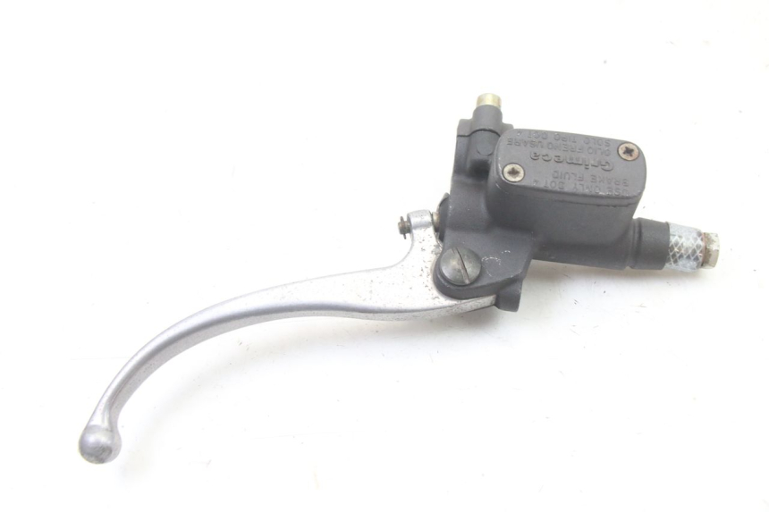 photo de FRONT BRAKE MASTER CYLINDER YAMAHA WHY 50 (1998 - 2000) - Technical close-up