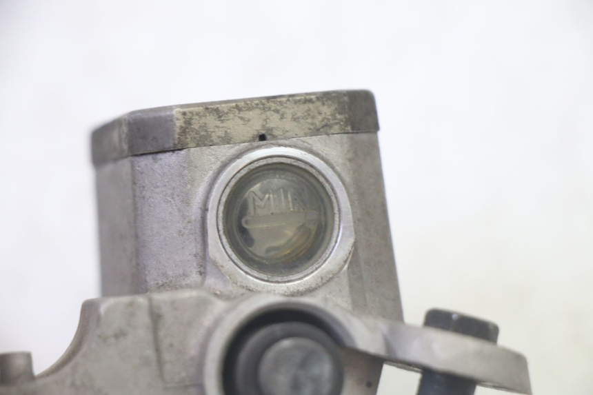 photo de FRONT BRAKE MASTER CYLINDER YAMAHA X-CITY XCITY 125 (2007 - 2013) - Zoom on usage condition
