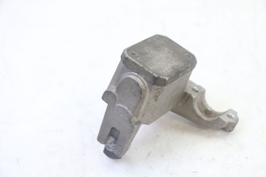 photo de FRONT BRAKE MASTER CYLINDER YAMAHA X-CITY XCITY 125 (2007 - 2013) - Product overview