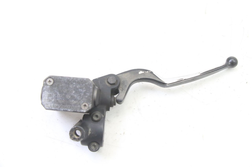 photo de FRONT MASTER CYLINDER YAMAHA XMAX X-MAX 125 (2006 - 2009) - Alternative perspective