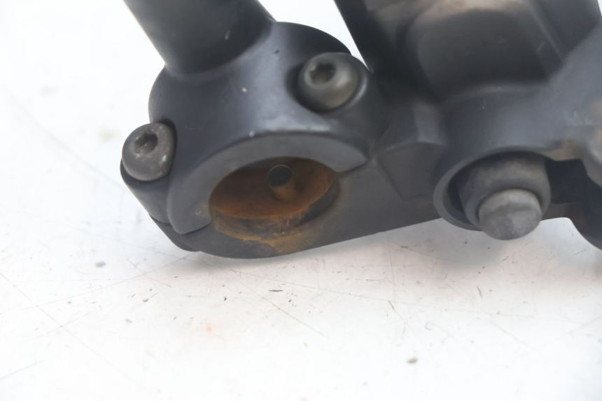 photo de FRONT MASTER CYLINDER YAMAHA XMAX X-MAX 125 (2006 - 2009) - Surface and material condition