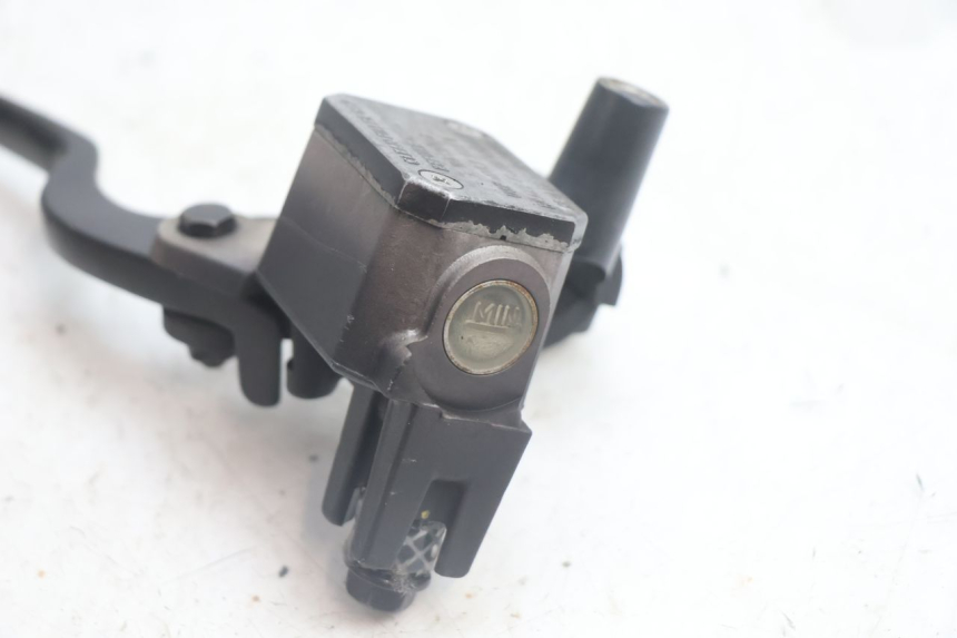 photo de FRONT MASTER CYLINDER YAMAHA X-MAX XMAX 125 (2010 - 2013) - Surface and material condition