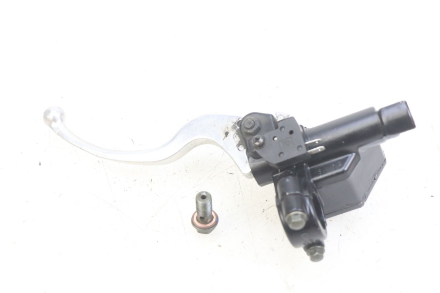 photo de FRONT BRAKE MASTER CYLINDER SYM X-PRO 4T 50 (2014 - 2021) - Zoom on usage condition