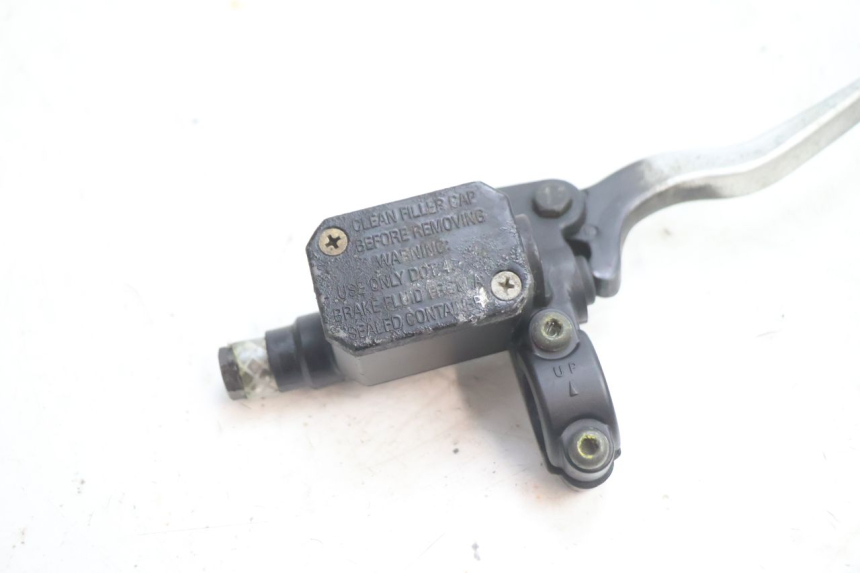 photo de FRONT BRAKE MASTER CYLINDER PIAGGIO X8 STREET 125 (2006 - 2007) - Component detail