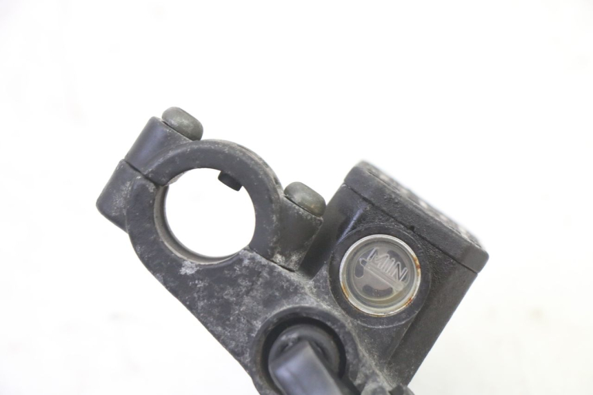 photo de FRONT MASTER CYLINDER PIAGGIO X9 EVOLUTION 125 (2003 - 2007) - Technical close-up