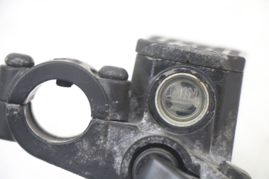 photo de FRONT BRAKE MASTER CYLINDER PIAGGIO XEVO - X EVO 125 (2007 - 2017) - Technical close-up