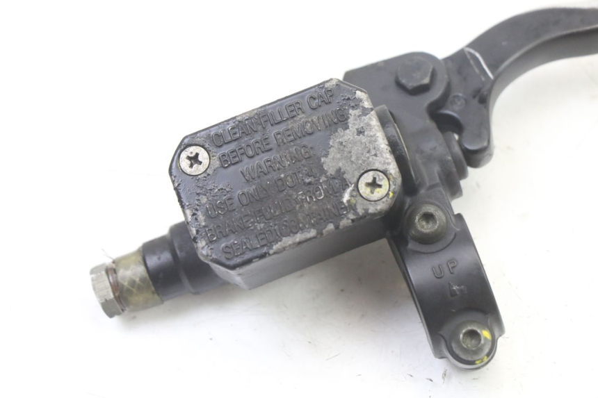 photo de FRONT BRAKE MASTER CYLINDER PIAGGIO XEVO - X EVO 125 (2007 - 2017) - Component detail