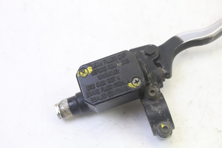 photo de FRONT BRAKE MASTER CYLINDER PIAGGIO XEVO - X EVO 125 (2007 - 2017) - Component detail