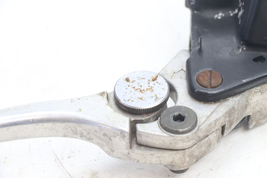 photo de FRONT BRAKE MASTER CYLINDER YAMAHA XJR 1300 (1998 - 2002) - Checked used part