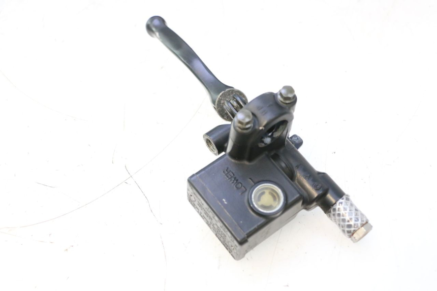 photo de FRONT BRAKE MASTER CYLINDER HONDA XRV AFRICA TWIN 750 (1990 - 1992) - Component detail