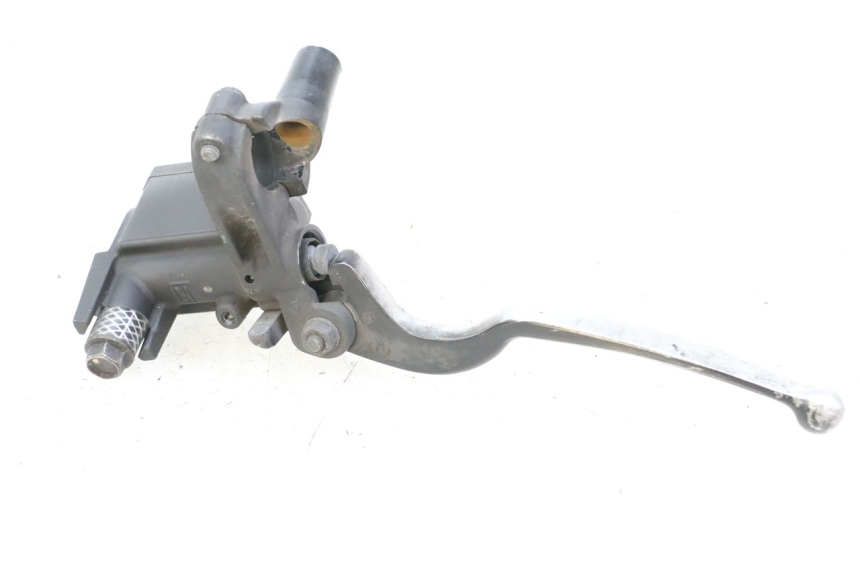 photo de FRONT BRAKE MASTER CYLINDER YAMAHA X-MAX XMAX ABS 250 (2010 - 2014) - Product overview