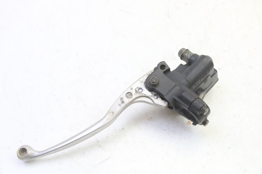 photo de FRONT BRAKE MASTER CYLINDER YAMAHA YFM BRUIN 350 (2003 - 2009) - Fixing points details