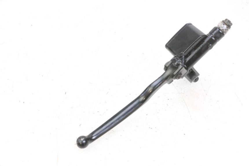 photo de FRONT BRAKE MASTER CYLINDER YAMAHA YP MAJESTY 125 (2002 - 2006) - Component detail