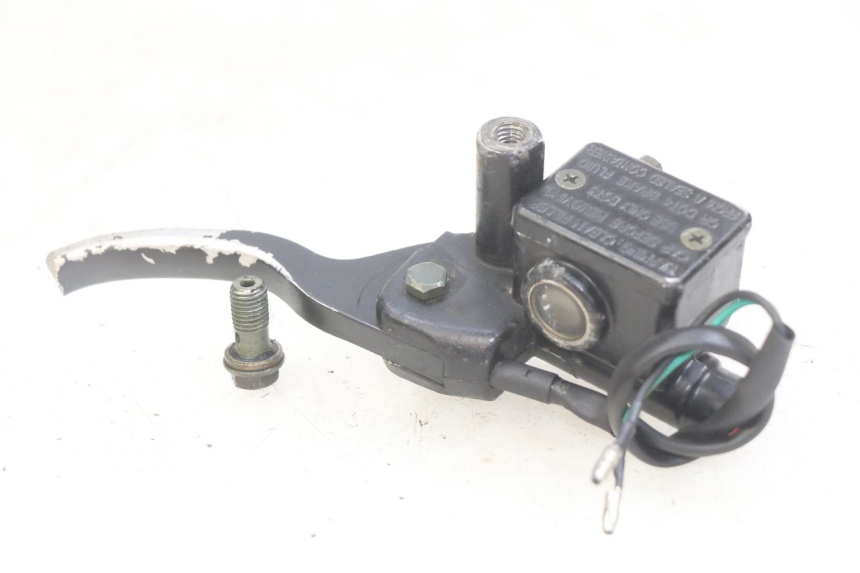 photo de FRONT BRAKE MASTER CYLINDER YIYING YY125T 125 (2006 - 2014) - Main view