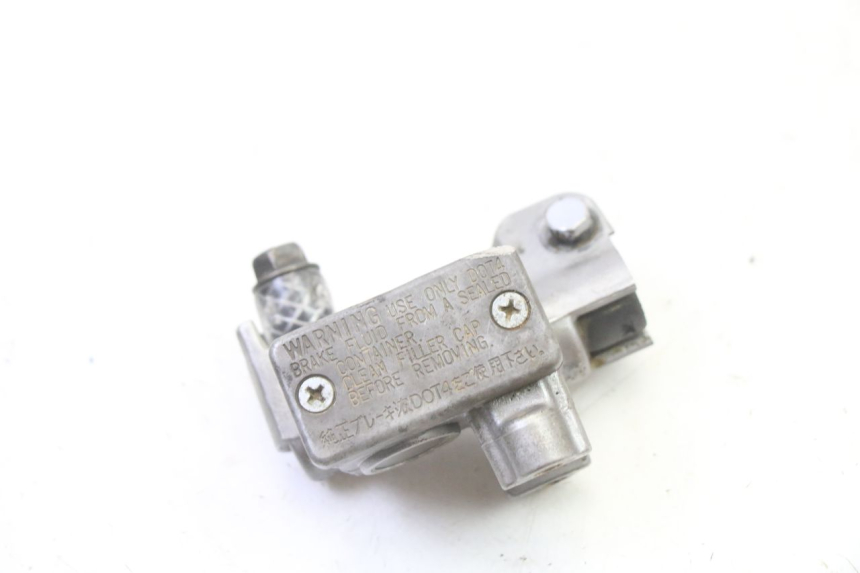 photo de FRONT BRAKE MASTER CYLINDER YAMAHA YZ 85 (2002 - 2018) - Alternative perspective