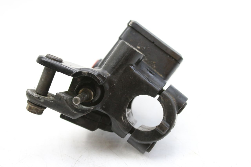 photo de FRONT BRAKE MASTER CYLINDER KAWASAKI ZEPHYR 1100 ( - 1995) - Product overview