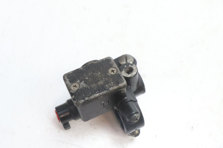 photo de FRONT MASTER CYLINDER PIAGGIO ZIP 2T 50 (2009 - 2019) - Main view