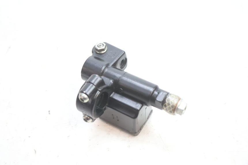 photo de FRONT MASTER CYLINDER PIAGGIO ZIP 2T 50 (2009 - 2019) - Surface and material condition