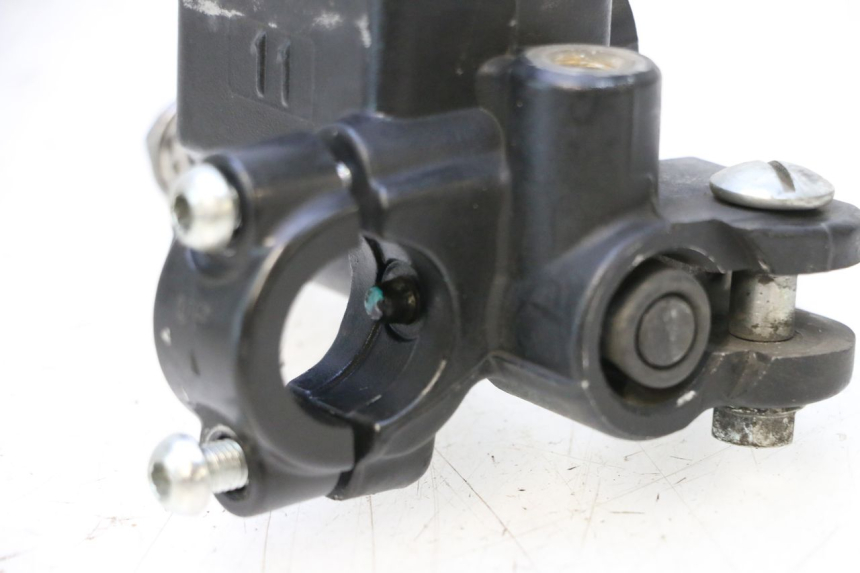 photo de FRONT BRAKE MASTER CYLINDER PIAGGIO ZIP 4T 50 (2018 - 2020) - Surface and material condition