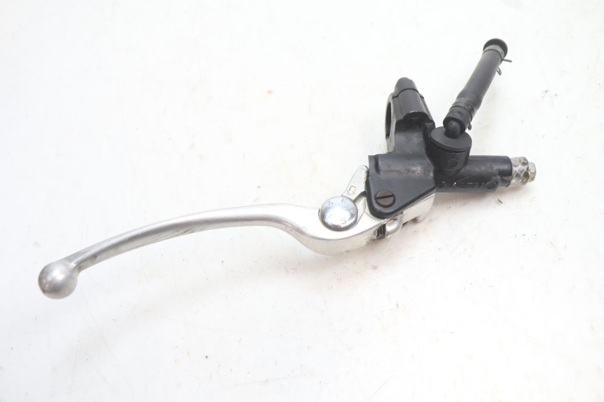 photo de FRONT BRAKE MASTER CYLINDER KAWASAKI ZX-6R ZX6R 600 (2000 - 2002) - Alternative perspective
