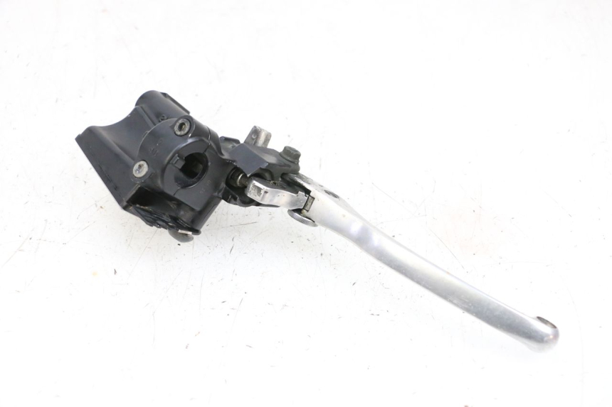 photo de CLUTCH MASTER CYLINDER YAMAHA FJR ABS 1300 (2006 - 2012) - Zoom on usage condition